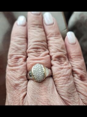 Tocara Pavé Diami Diamond Oval Signet Ring in Two-Tone Gold and Silver